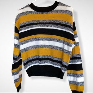 Divided| Crew Neck Stripped Sweater